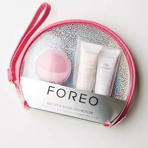 Foreo Get Up & Glow Gift Set